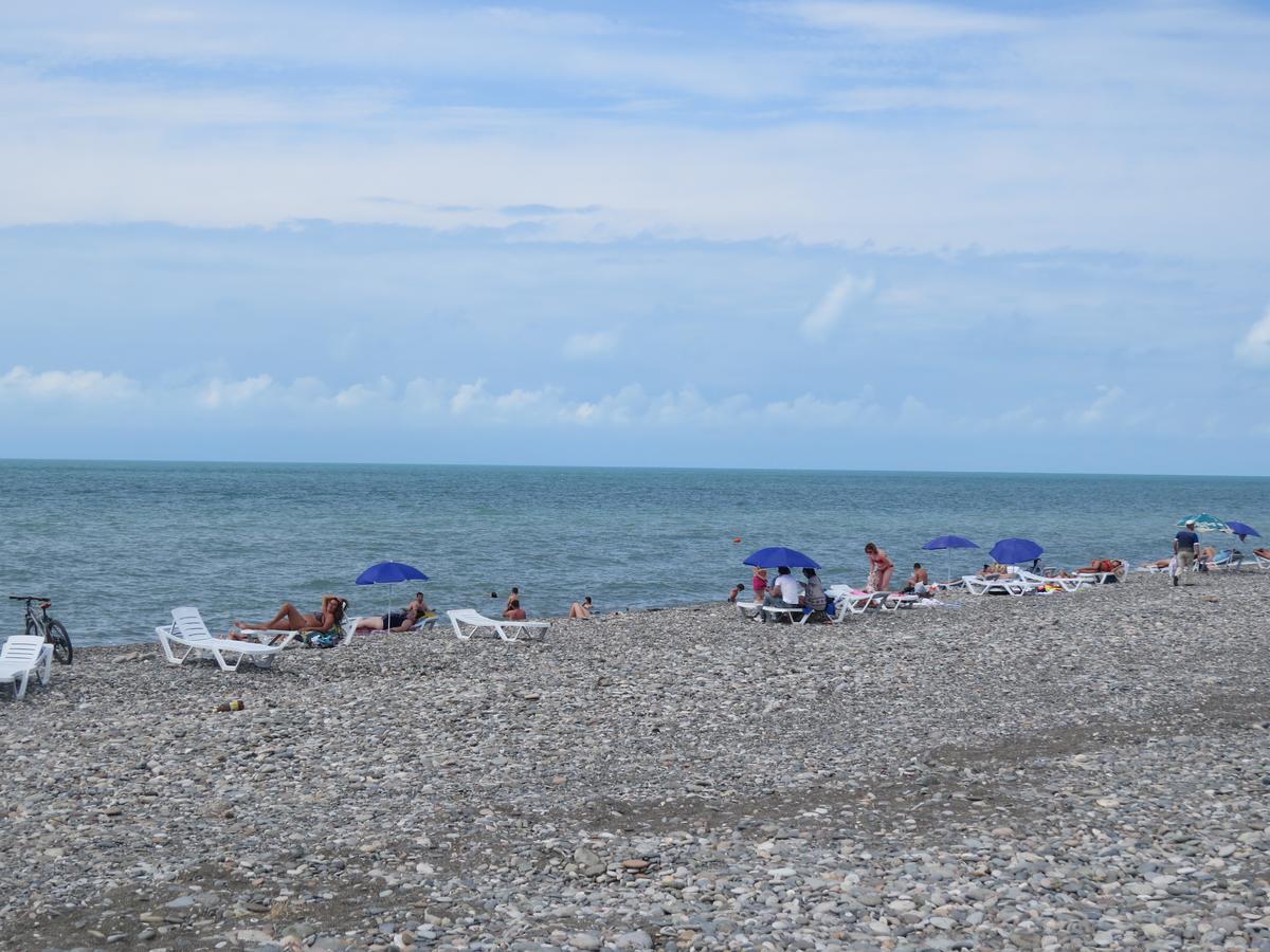 Real Palace 18 Pirosmani Lägenhet Batumi Exteriör bild